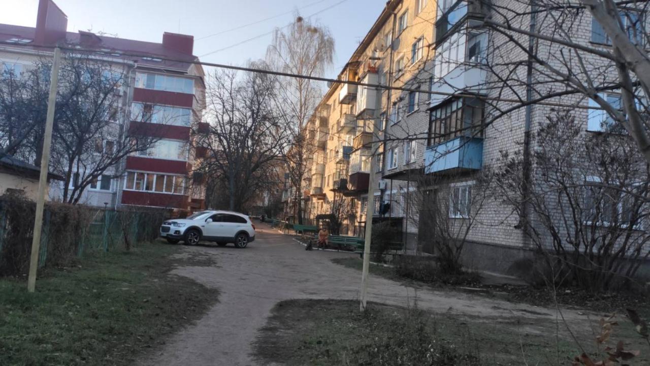 2-Х Комнатная Квартира Korosten Exteriör bild